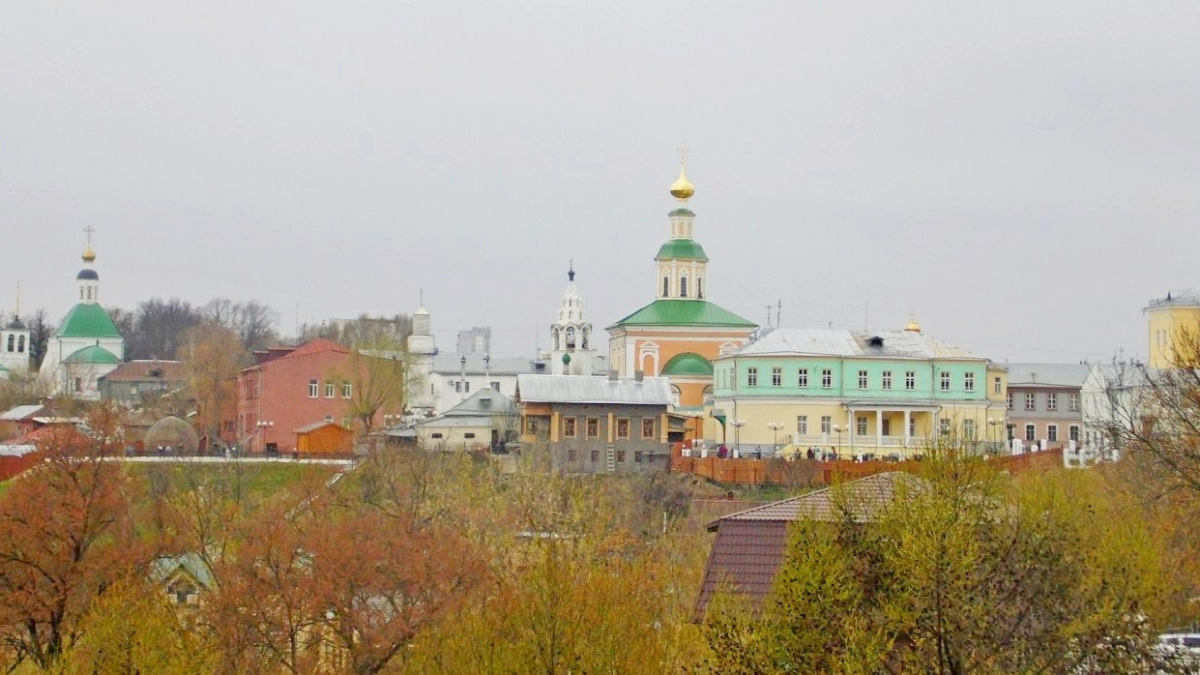 До +18 градусов прогреется воздух во Владимире 13 октября