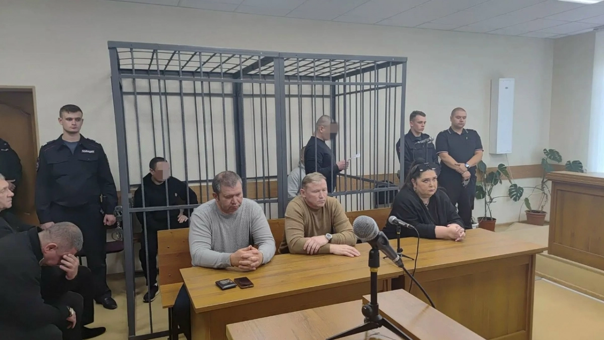 Восемь жителей Вязников получили приговор за вооруженное нападение в шиномонтажке