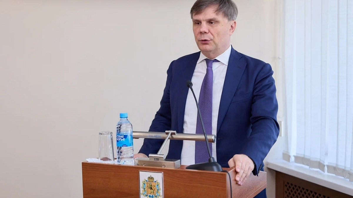 Члены комитета по бюджетной и налоговой политике рассмотрели законопроект об увеличении доходов областного бюджета на 2026 год