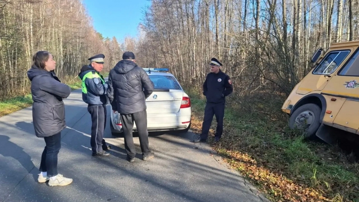 В Покрове продолжается расследование ДТП с участием школьного автобуса