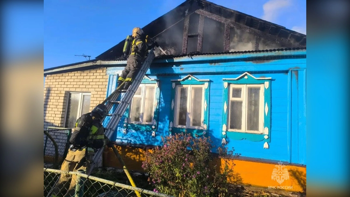 Во Владимире загорелись два частных дома на улице Фурманова