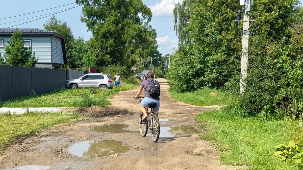 В Карабанове отремонтировали улицу Ленина после вмешательства прокуратуры