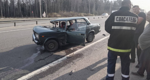 На южном объезде Владимира легковушка врезалась в большегруз и перевернулась 