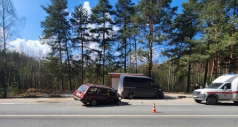 В Киржачском районе водитель и пассажир автомобиля «ВАЗ» погибли в ДТП