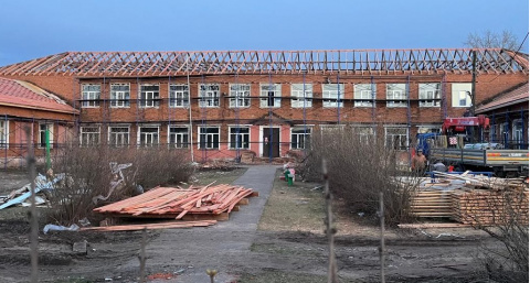 В Мирном прокуратура выявила нарушение сроков капремонта школы