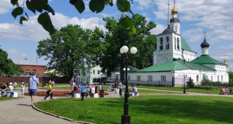 "Россия, готовься к жаре!": прогноз на лето-2025 от Гидрометцентра: где будет пекло?