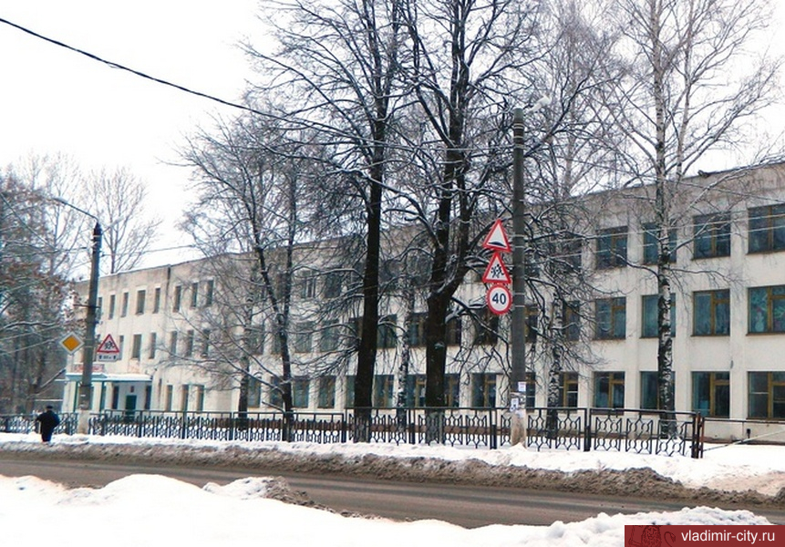 Ещё одна владимирская школа уходит на удалёнку