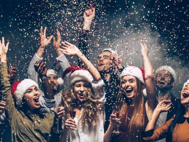 Привитые владимирцы могут веселиться в кафе и ночных клубах всю новогоднюю ночь