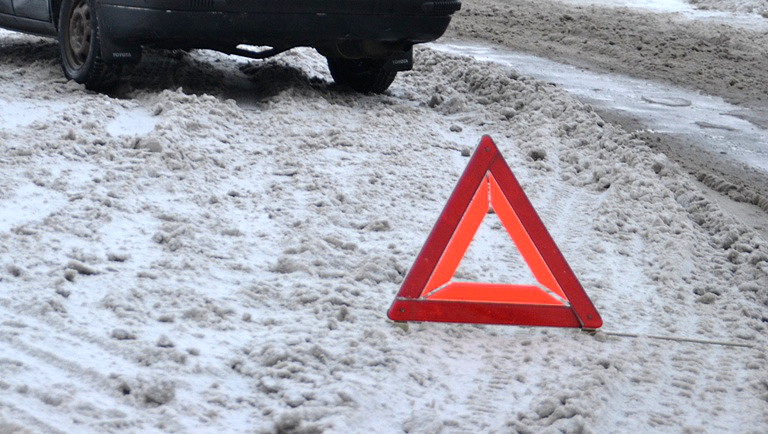 В страшной аварии в Александровском районе погибли 2 ребёнка и их отец