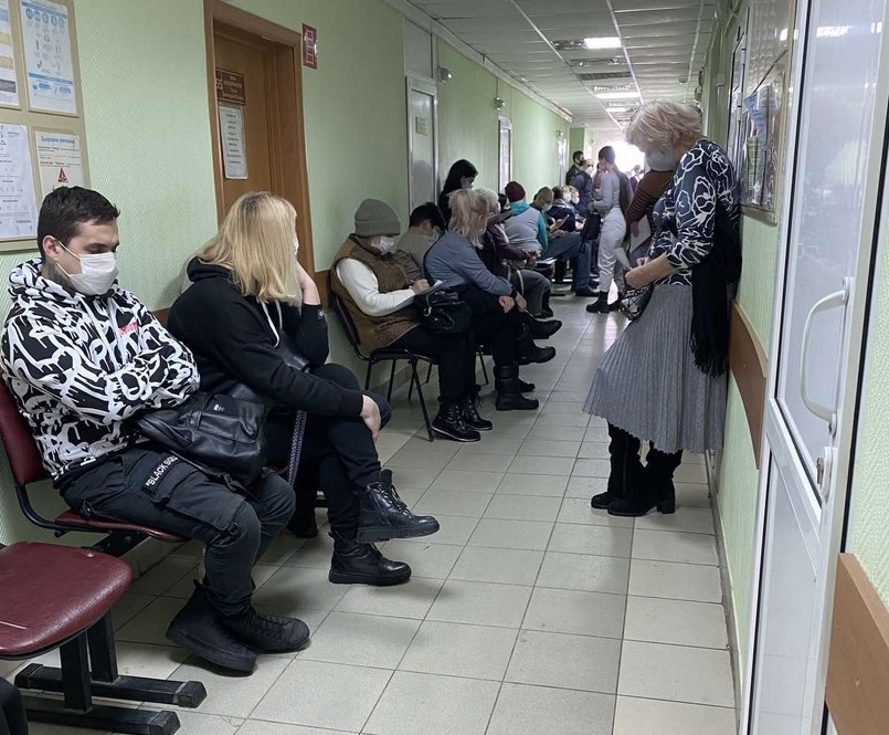 Владимирцы смогут открывать и закрывать больничные из дома