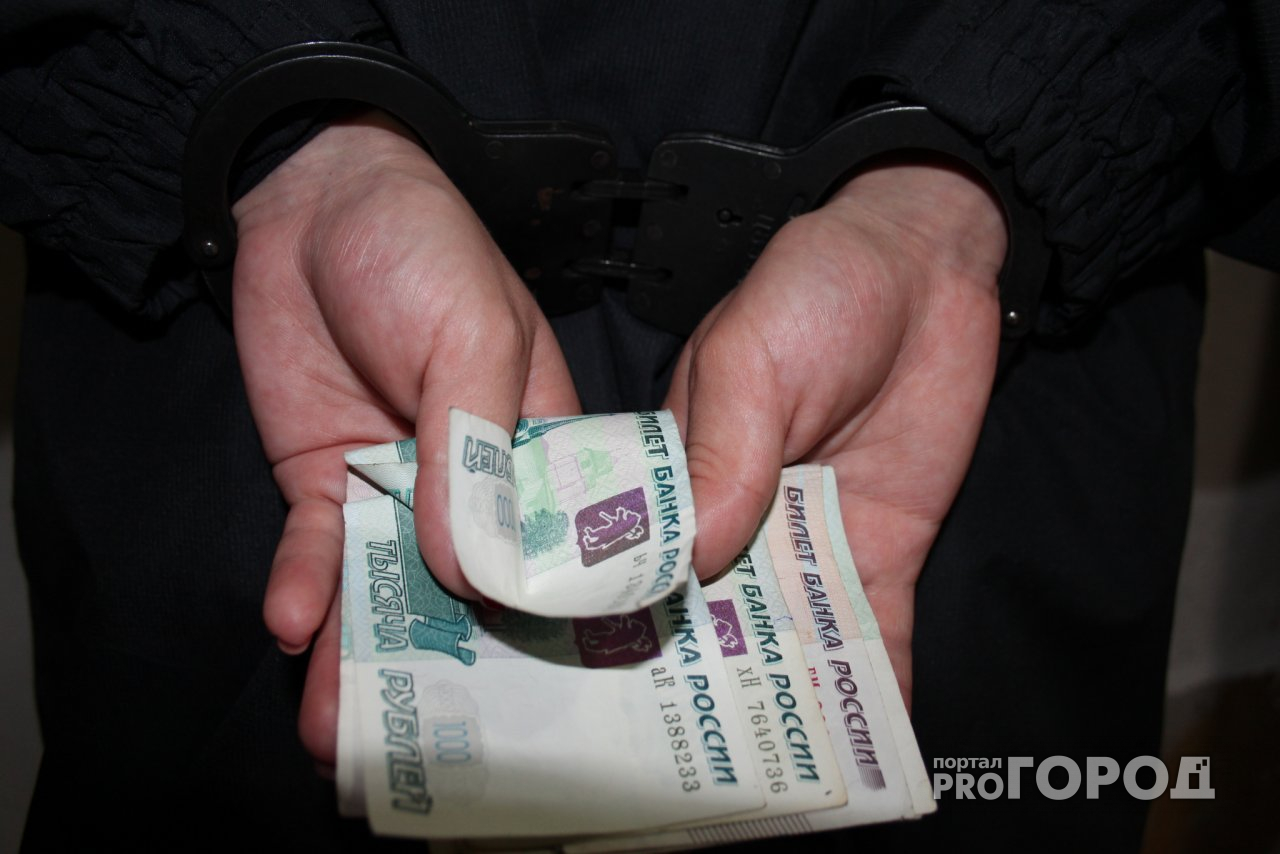 Ради покровительства замгубернатора директор стройфирмы оплачивал ему гостиницу
