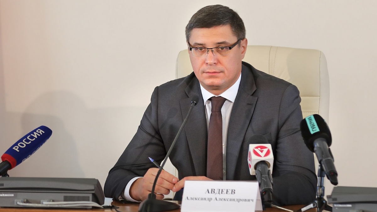 Врио губернатора Александр Авдеев предлагает увеличить бюджет области почти на 9 млрд 