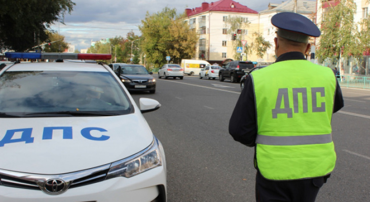Российских автомобилистов планируют лишать водительских прав за долги