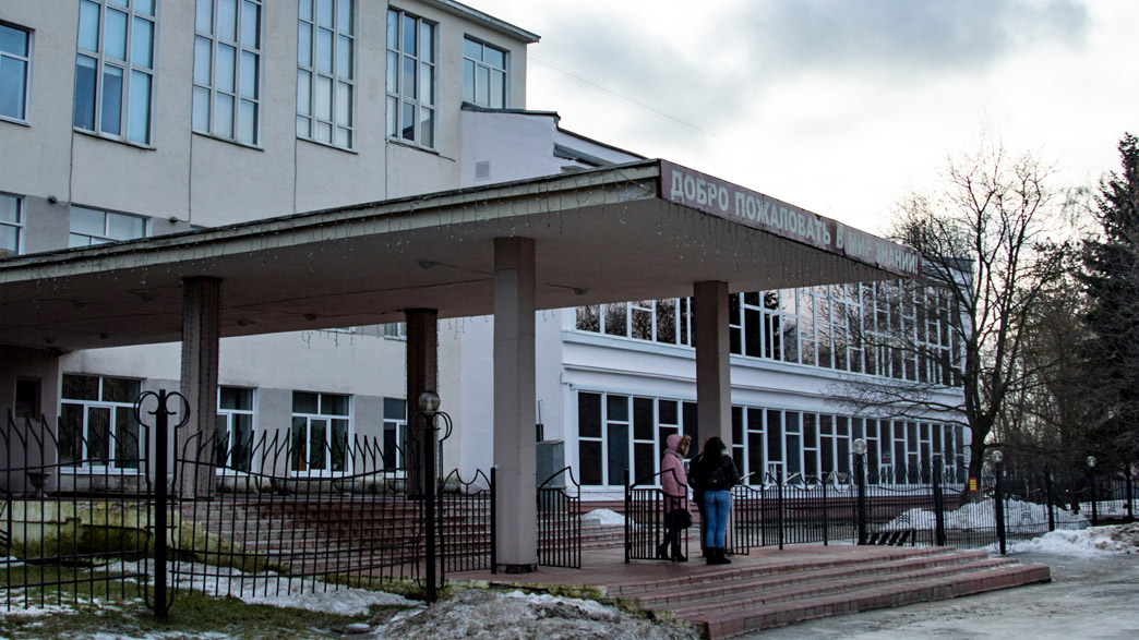 В здании ВлГУ умер мужчина