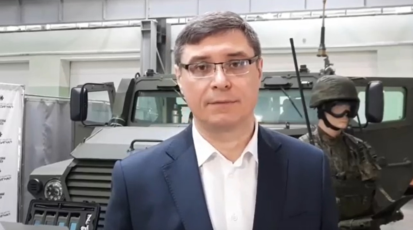 Авдеев намерен заменить импортные комбайны и снегоуборщики ковровскими машинами