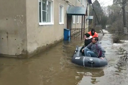 В Петушинском районе эвакуируют жителей из подтопляемых домов