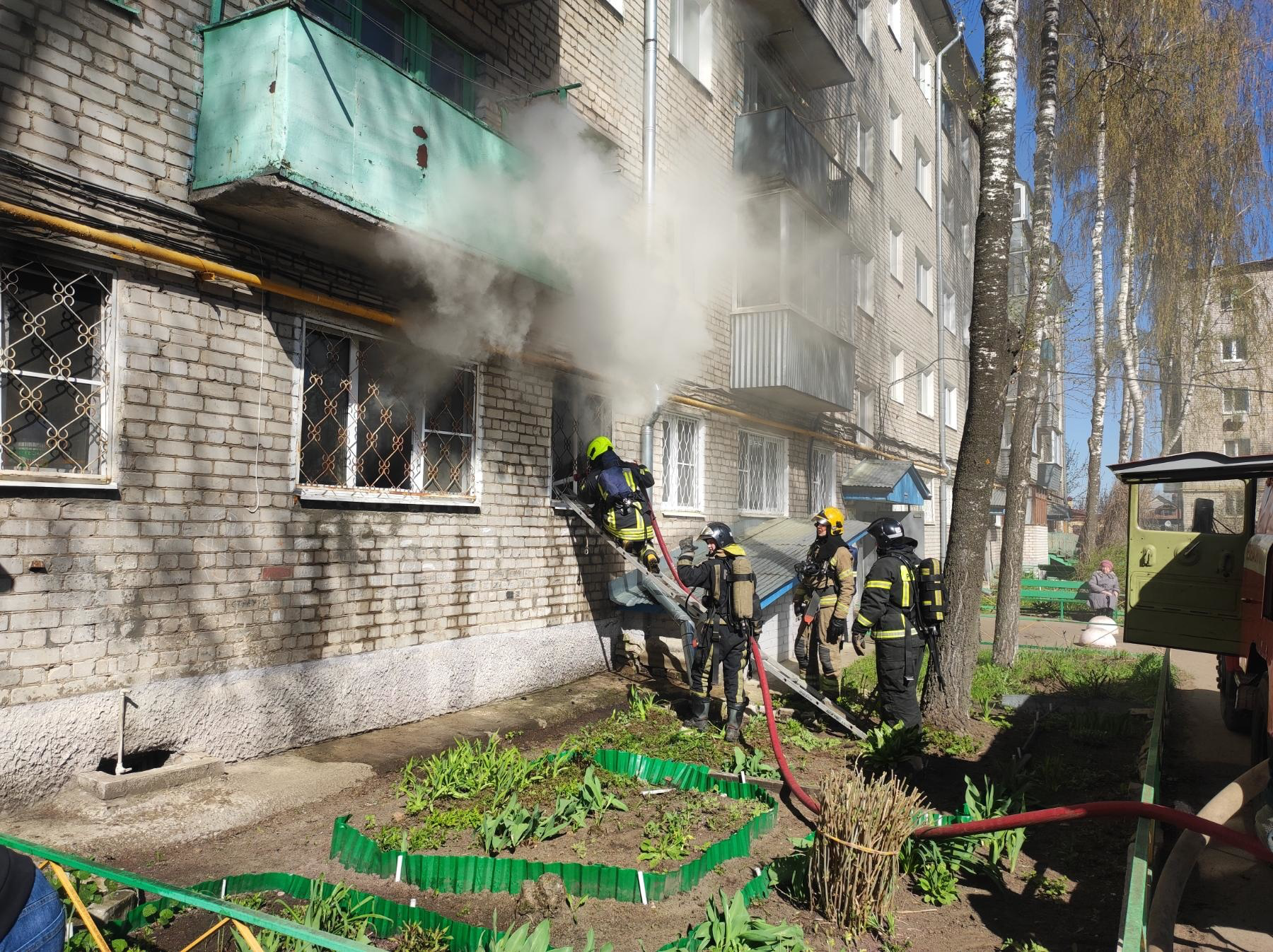 Пожар на крылатских холмах