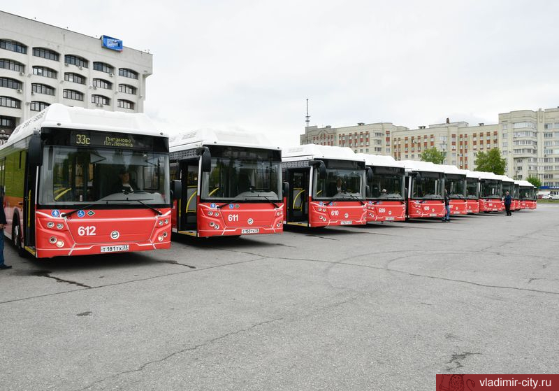 Владимирские пассажиры возмущены запахом гари в новых автобусах