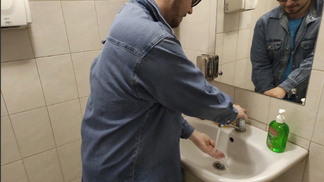 Во Владимире раньше срока включили горячую воду