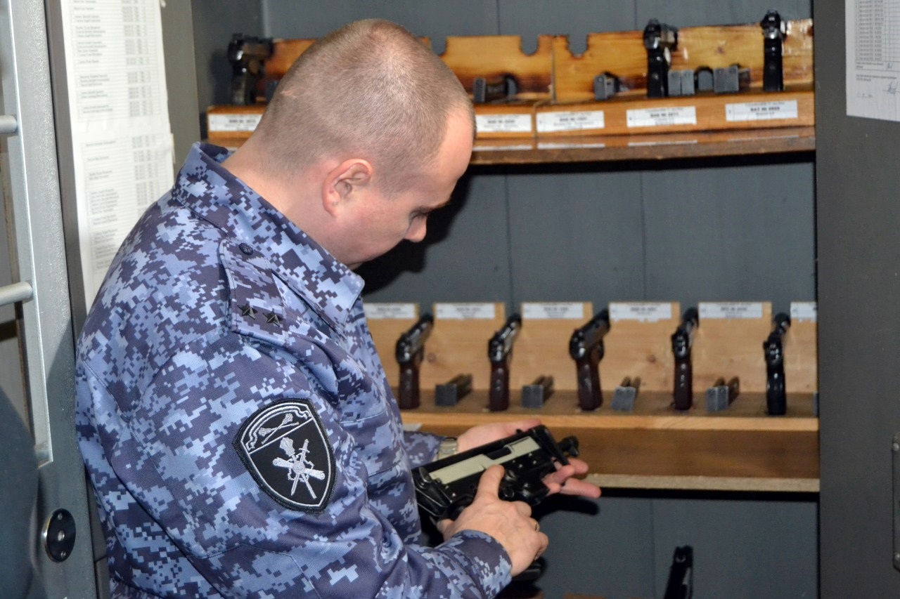 Росгвардия напомнила владимирцам о правилах обращения с оружием 