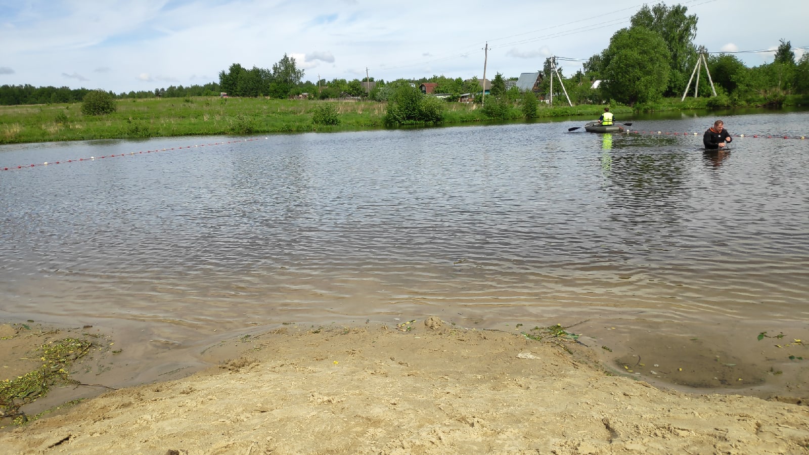 Владимирцам запретили купаться на двух городских пляжах: где законно поплавать с семьей