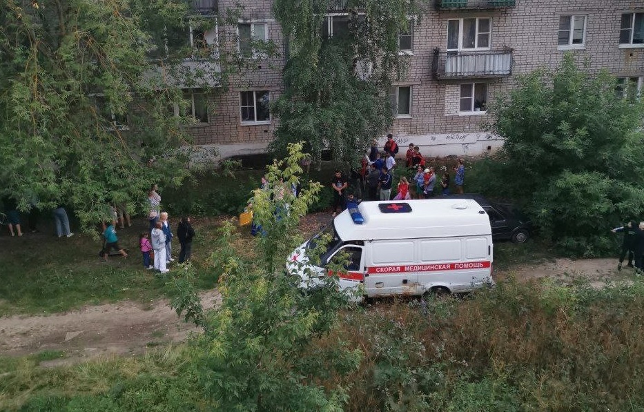  во Владимирской области ребёнок выпал из окна 5 этажа