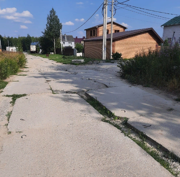 В мэрии высказались относительно дороги из бетонных плит у Пиганово