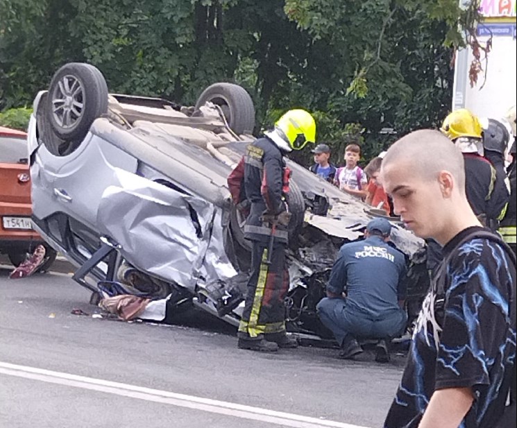 После жесткого ДТП во Владимире водители опасаются закрытия поворотов с улиц
