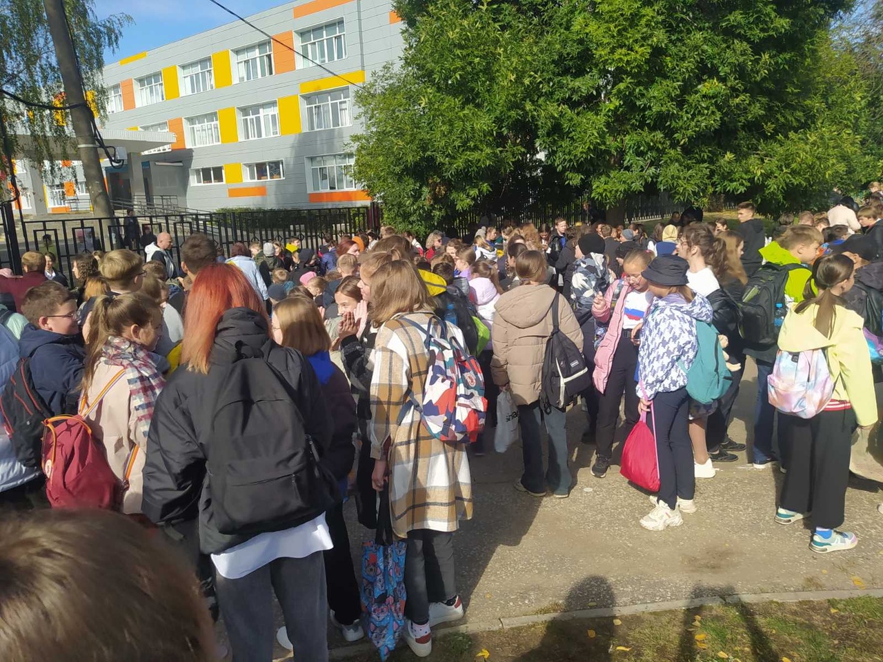 Во многих владимирских школах прошла эвакуация