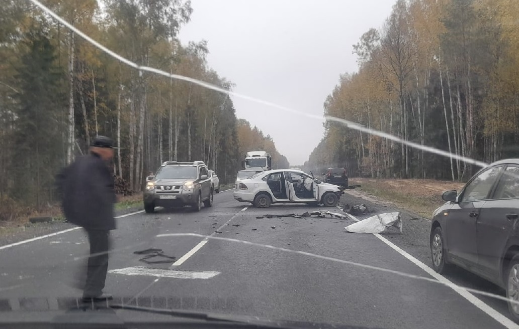 Под Гусь-Хрустальным два водителя погибли в лобовом столкновении