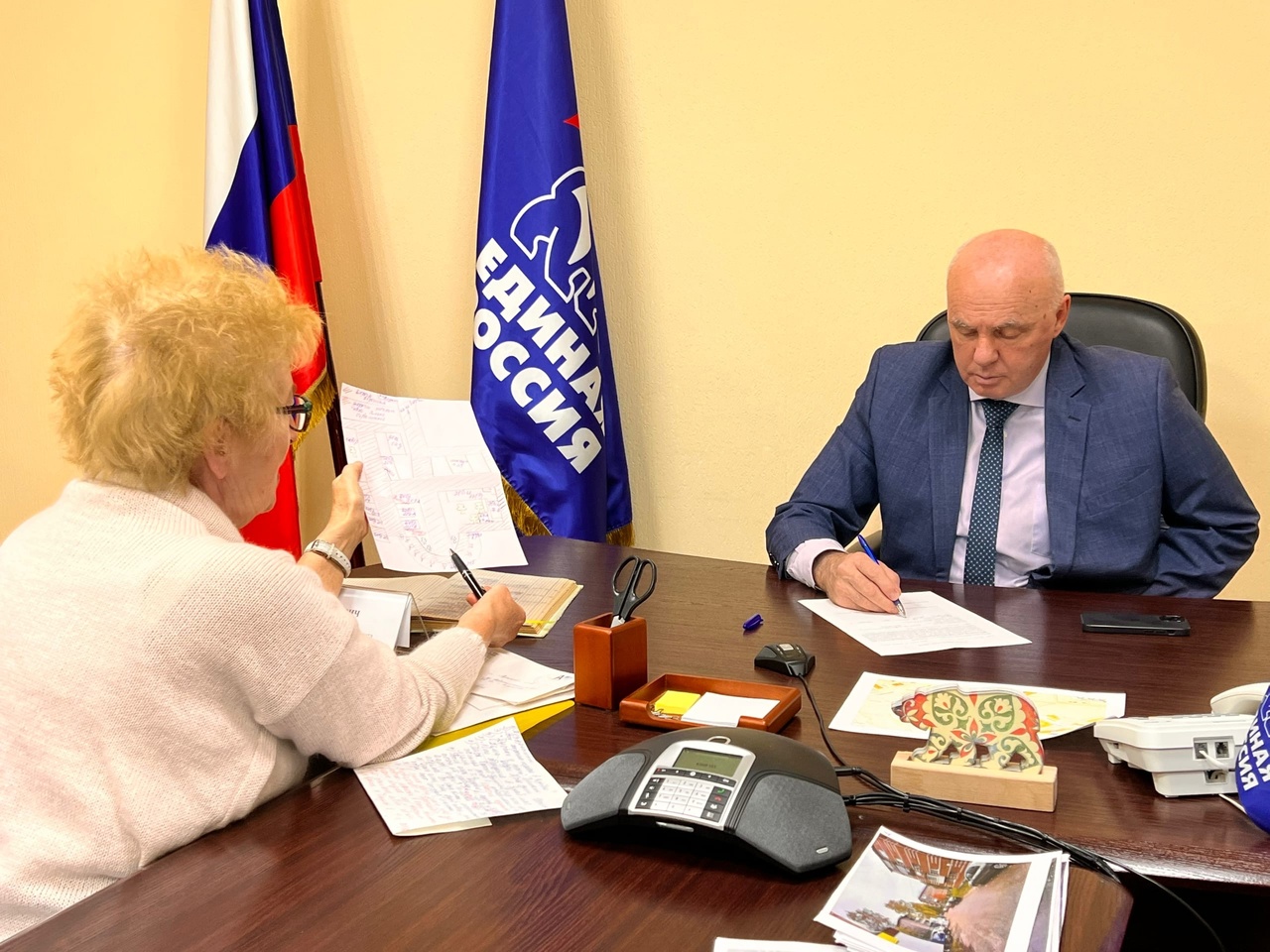 Сенатор РФ Андрей Шохин провел тематический прием граждан