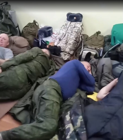 Владимирский губернатор отреагировал на жалобы мобилизованных на условия в учебке в Мулино