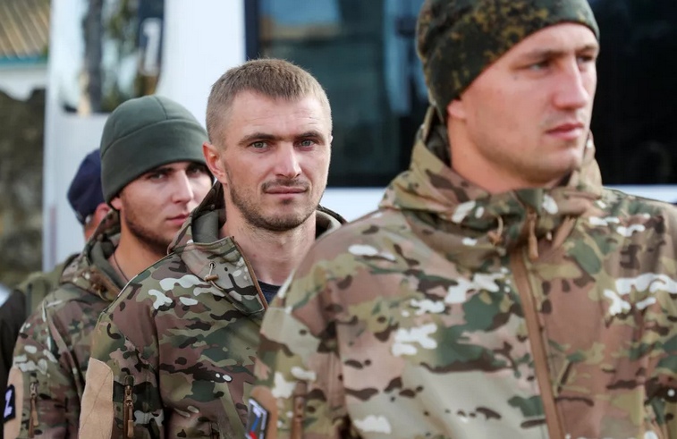 Жёны владимирских мобилизованных жалуются, что бойцы остались без личных вещей и еды
