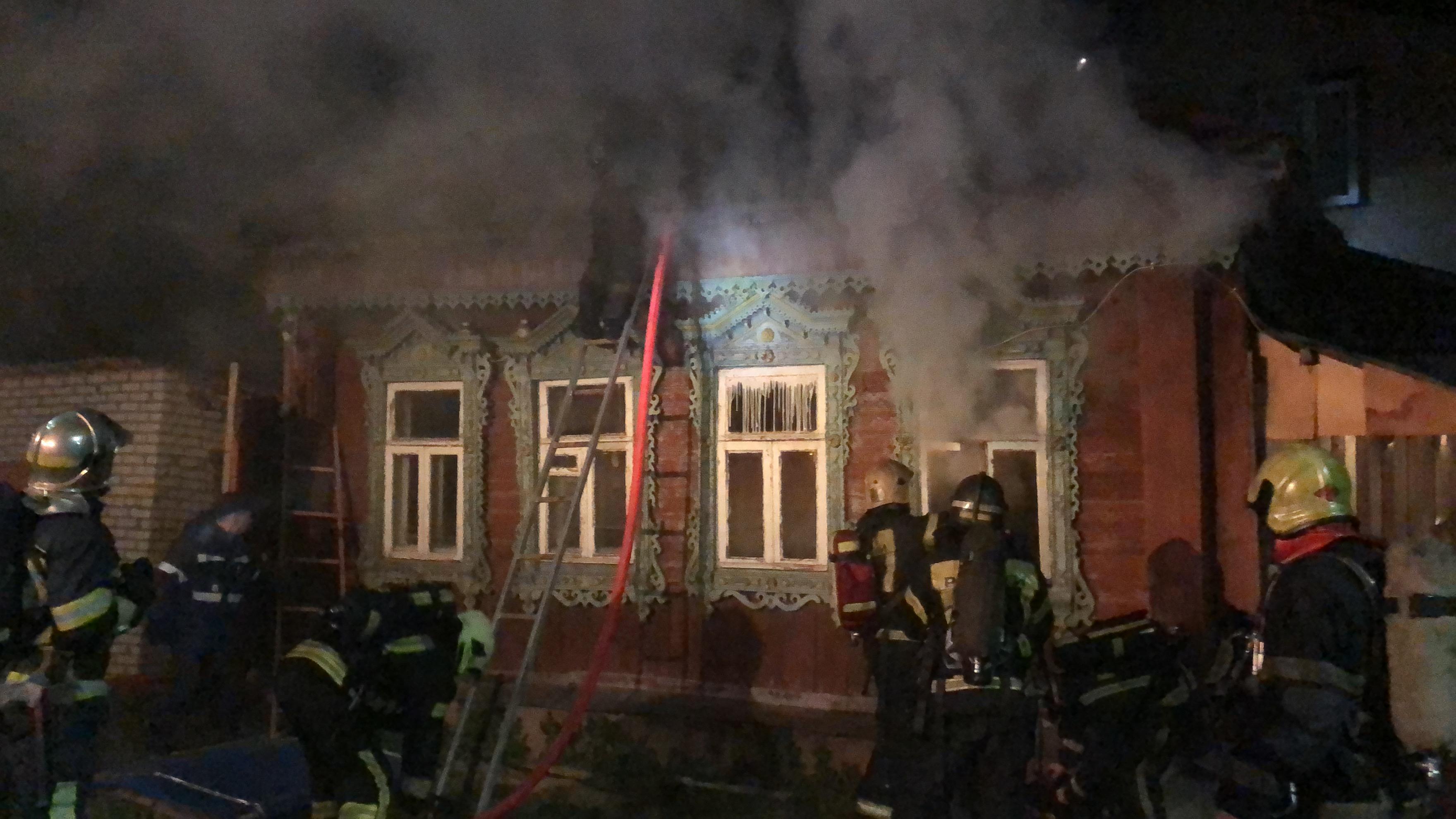 Неосторожный курильщик устроил пожар в жилом доме в Коврове