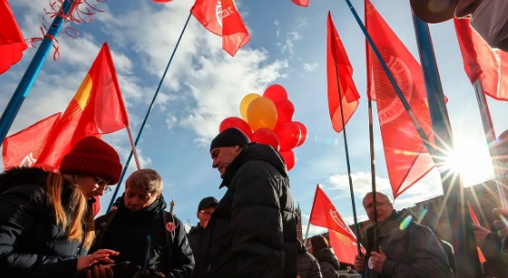 У россиян в ноябре может появиться новый выходной день