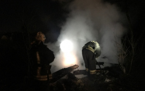 Смертью мужчины на пожаре во Владимире заинтересовались в СледКоме