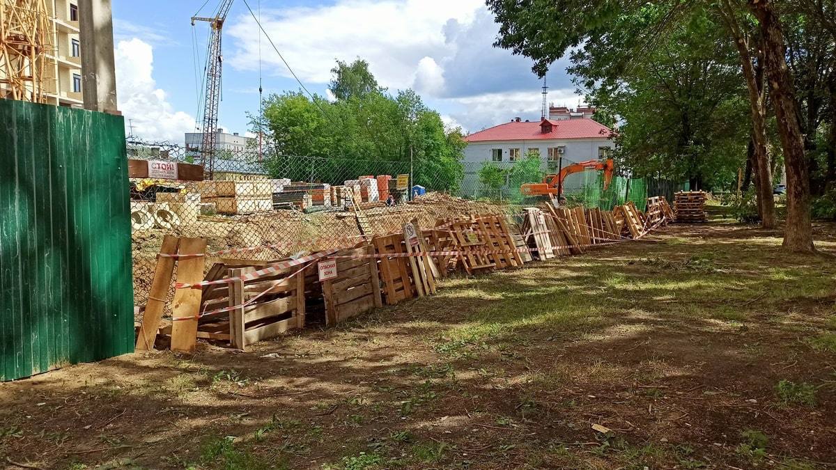Владимирского застройщика оштрафовали за незаконный забор