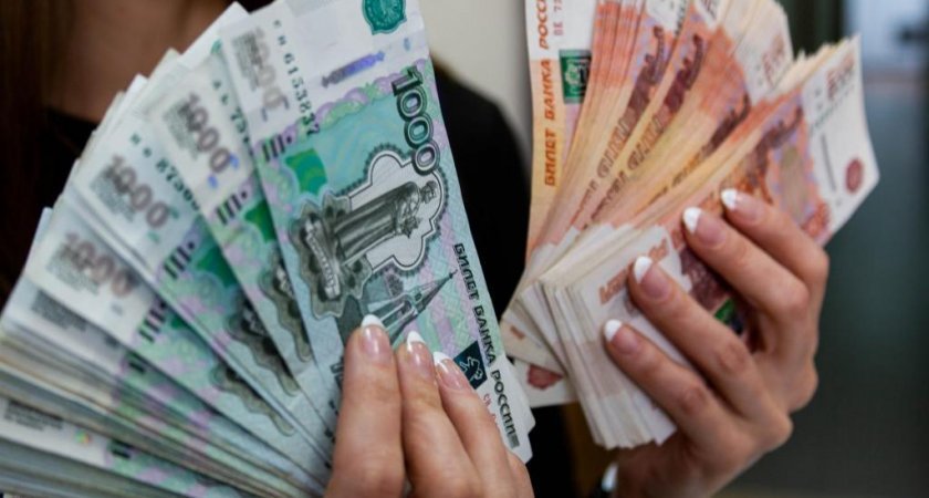 "Деньги польются рекой": трем знакам Зодиака в январе повезет с финансами