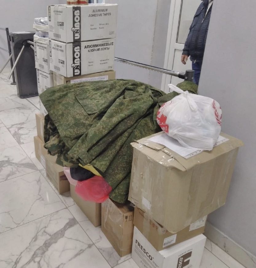 Чтобы не мерзли и не промокали: вязниковцы отправили на СВО много одежды, белья и лекарств