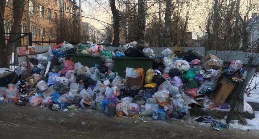 В Муромском районе приставы заставили коммунальщиков убрать несанкционированные свалки