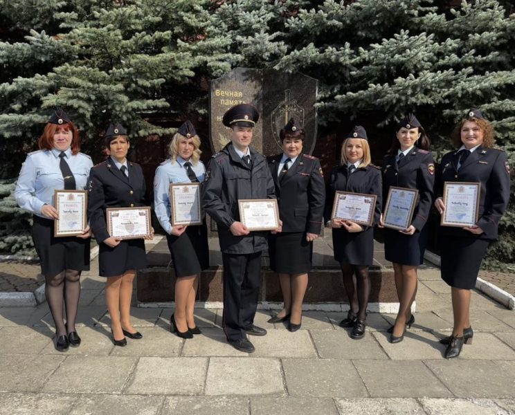 Во Владимирской области "лучшими по профессии" полицейскими стали женщины