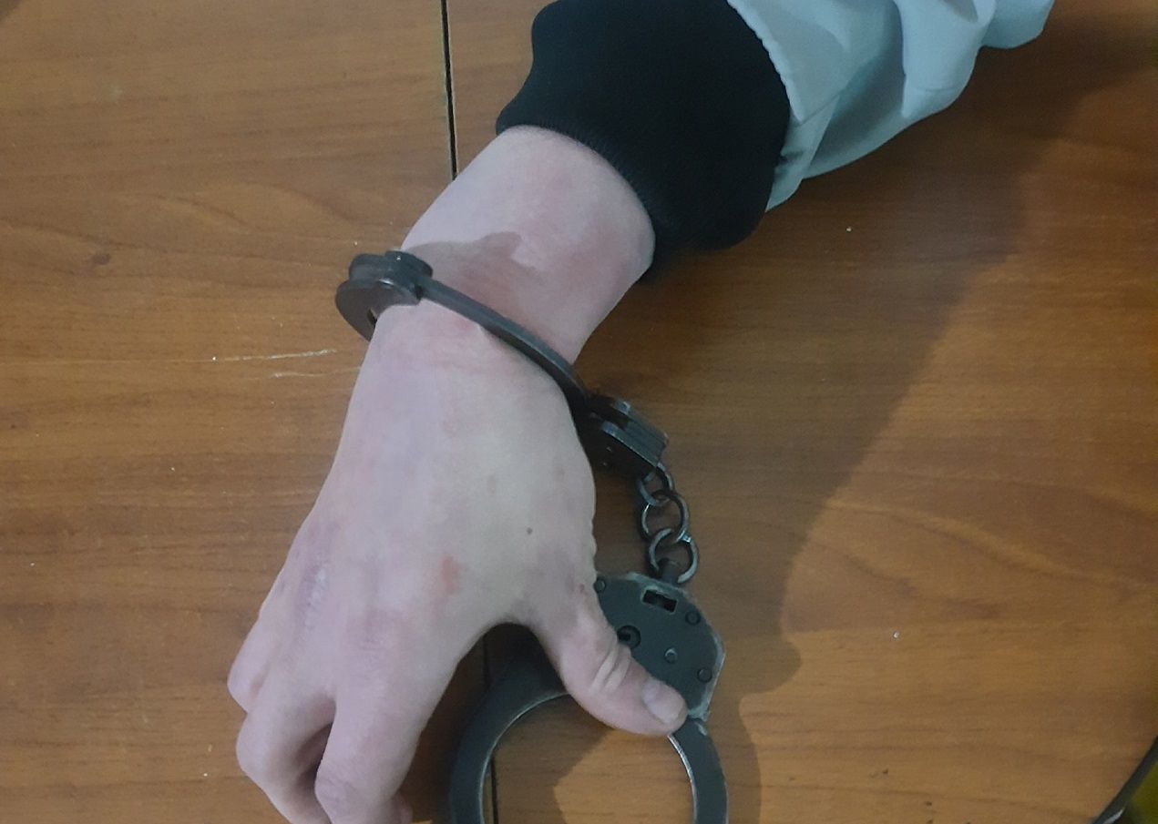 Ковровчанин ради эксперимента заковал себя в наручники