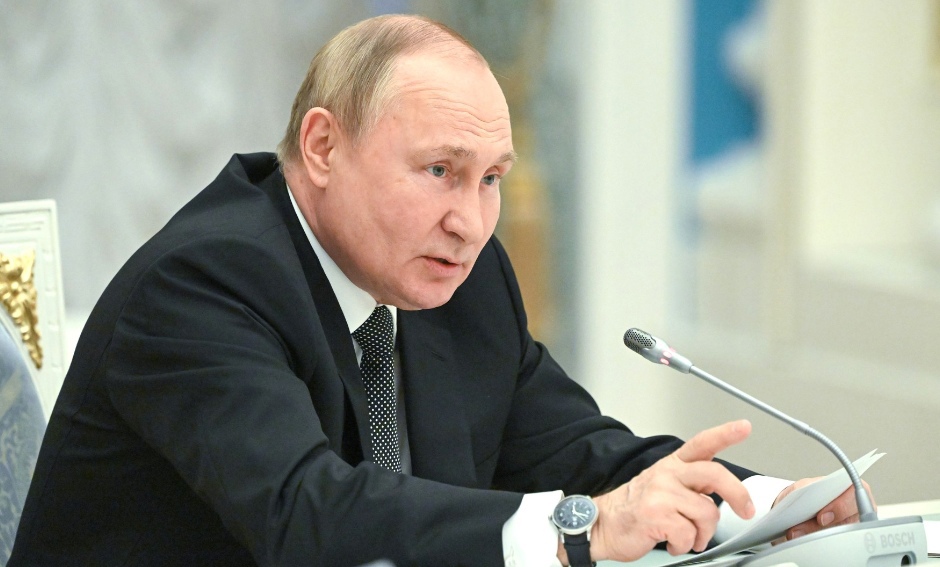  Владимир Путин заявил о начале новых военных сборов