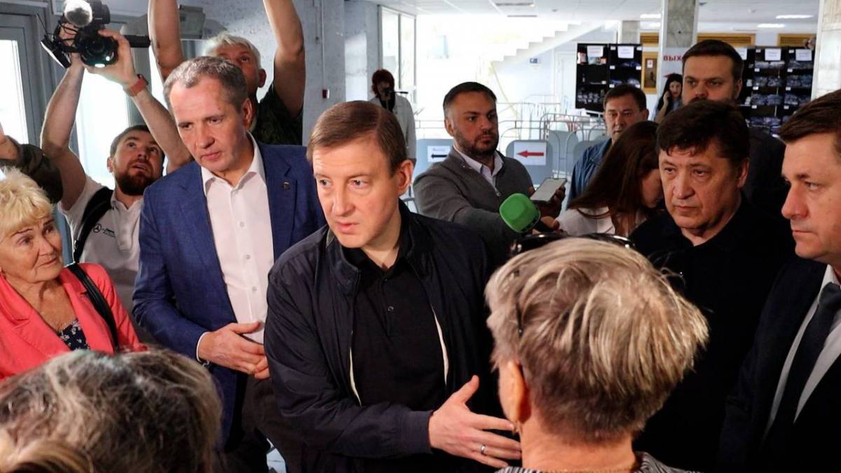  «Единая Россия» оказывает гуманитарную помощь эвакуированным жителям Белгородчины