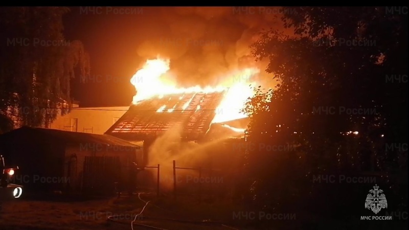 Во Владимире загорелся жилой дом