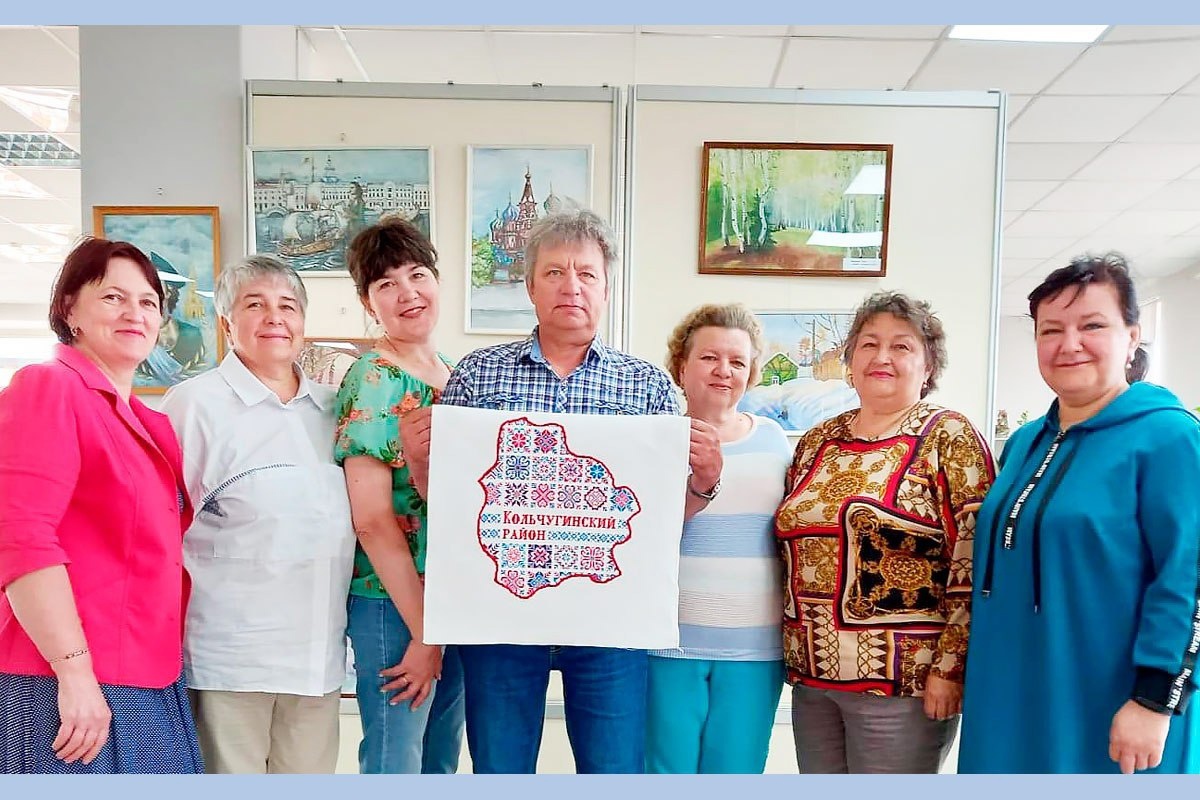 Умельцы создают "вышитую карту" Владимирской области