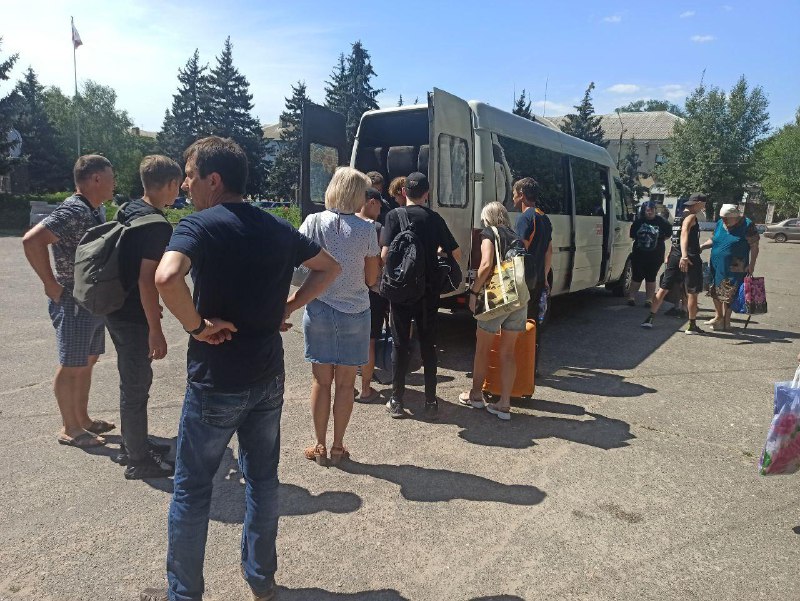 Из Докучаевска во Владимир отправились 70 человек