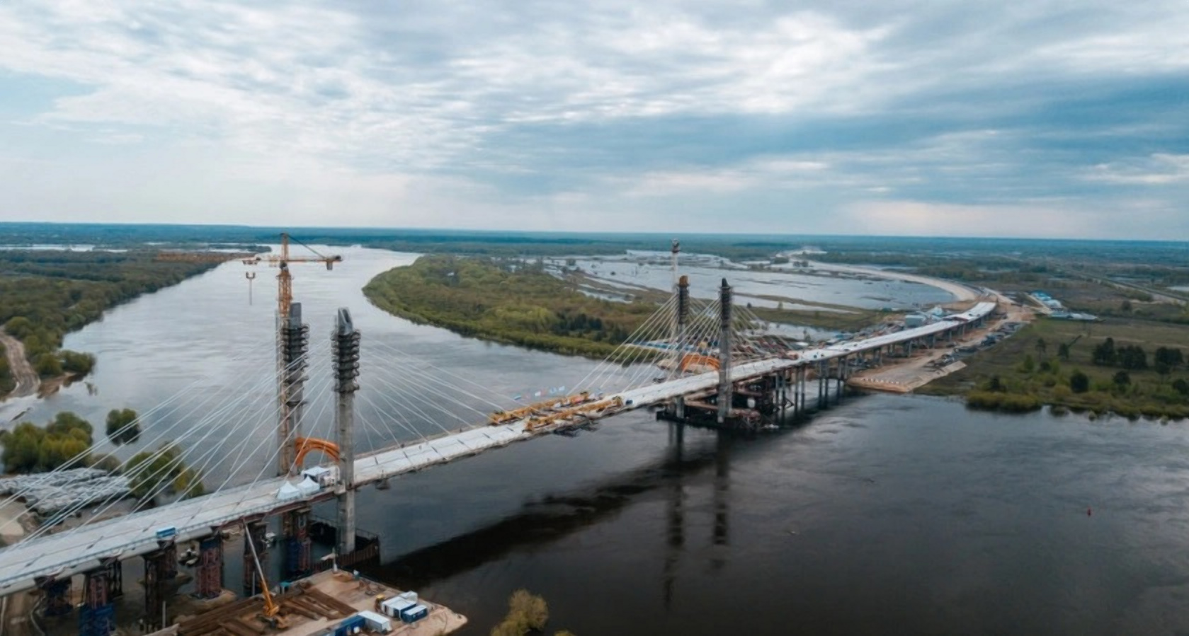 Движение по вантовому мосту через Оку на М-12 запустят уже в сентябре