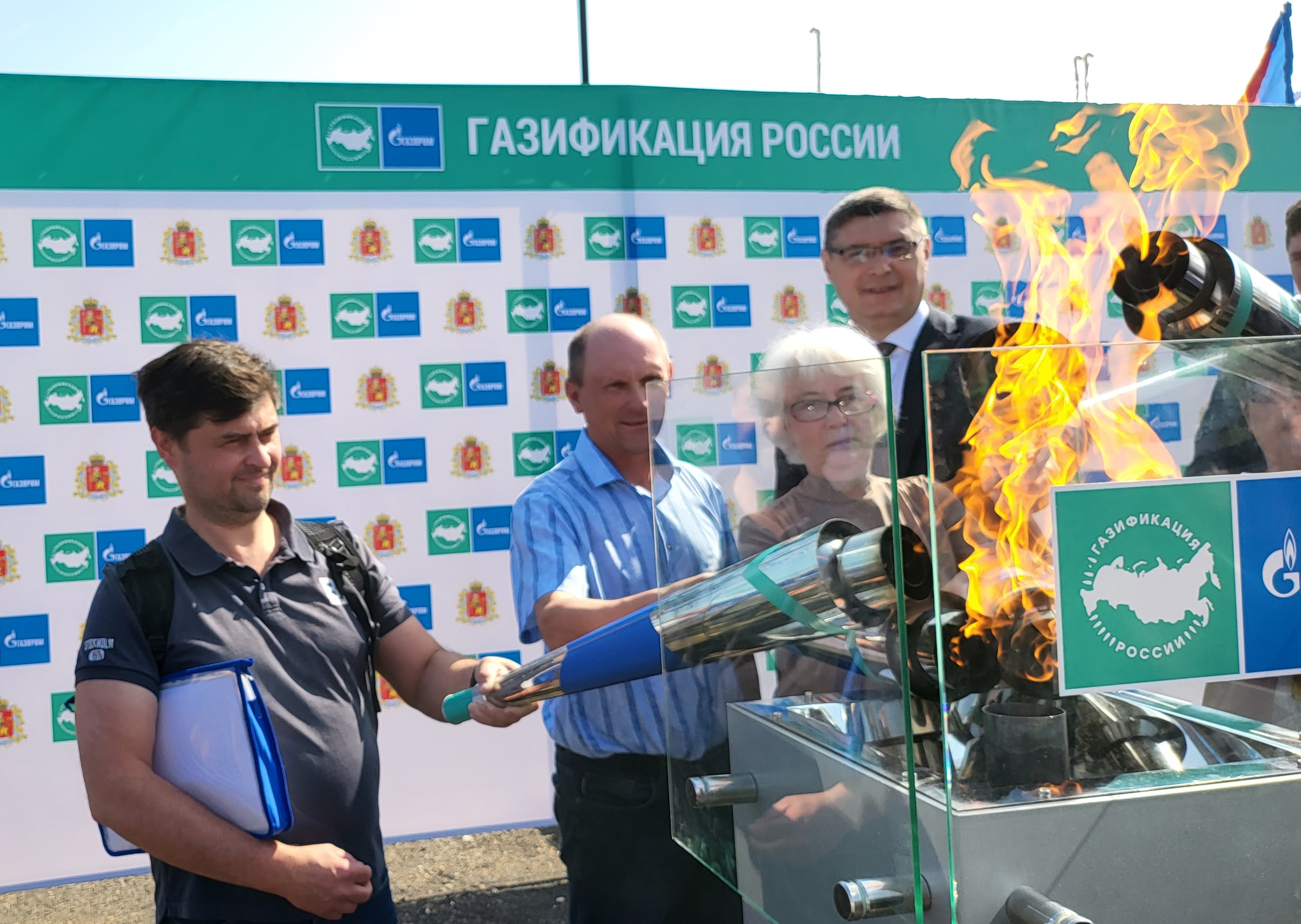  За 2 года по программе социальной догазификации заключены 915 000 договоров
