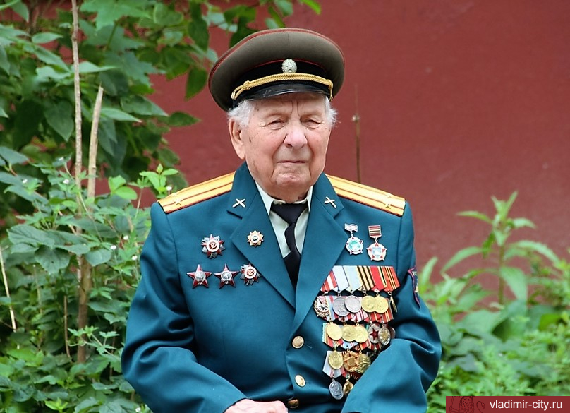 Ветеран ВОВ из Владимира отметил 100-летний юбилей